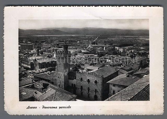 Collezionismo di cartoline postali